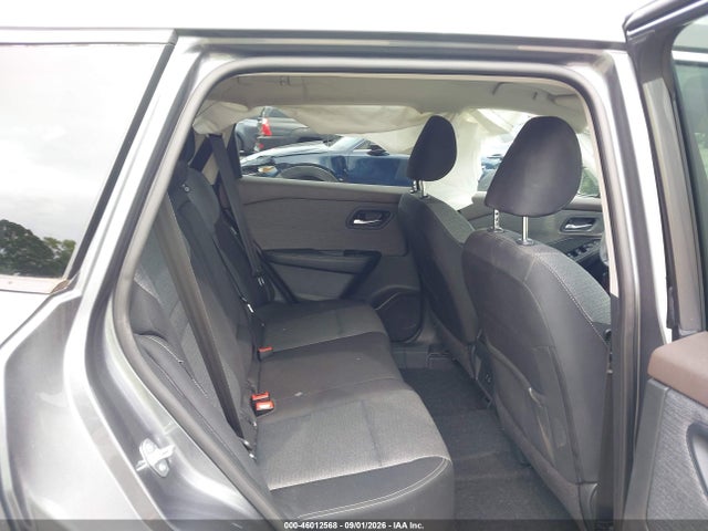 46012568 :رقم المزاد ، 5N1BT3BA8PC855069 vin ، 2023 Nissan Rogue Sv Fwd مزاد بيع
