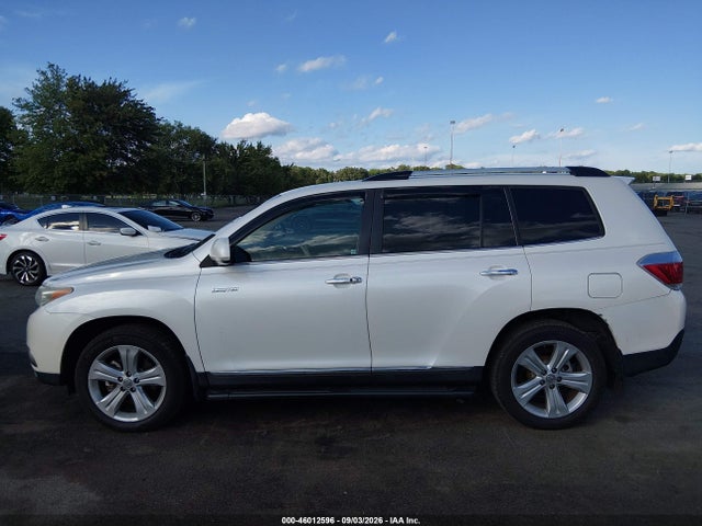 2013 Toyota Highlander Limited V6 მანქანა იყიდება აუქციონზე, vin: 5TDDK3EH0DS187142, აუქციონის ნომერი: 46012596