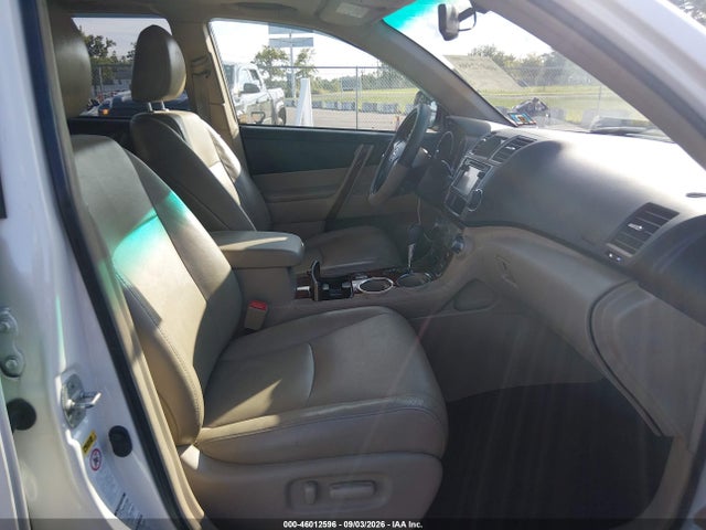 2013 Toyota Highlander Limited V6 მანქანა იყიდება აუქციონზე, vin: 5TDDK3EH0DS187142, აუქციონის ნომერი: 46012596