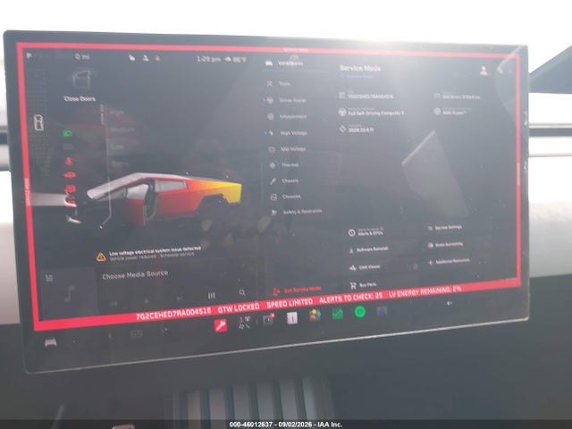 46012637 :رقم المزاد ، 7G2CEHED7RA004516 vin ، 2024 Tesla Cybertruck مزاد بيع
