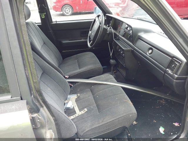 Продажа на аукционе авто 1991 Volvo 240, vin: YV1AA8847M1446308, номер лота: 46012692
