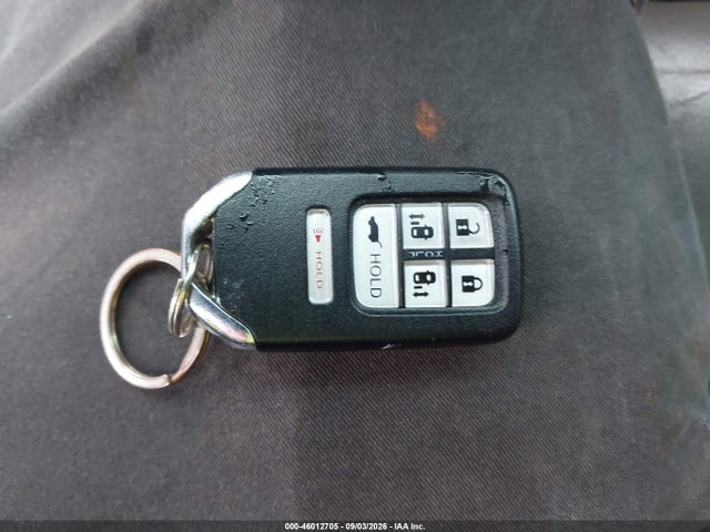 46012705 :رقم المزاد ، 5FNRL5H91GB056037 vin ، 2016 Honda Odyssey Touring/touring Elite مزاد بيع
