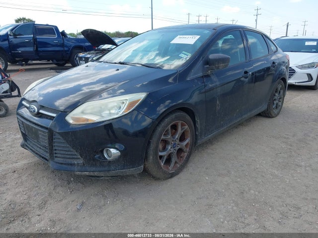 Ford FOCUS SE 2014 1FADP3F27EL309936 Image 2