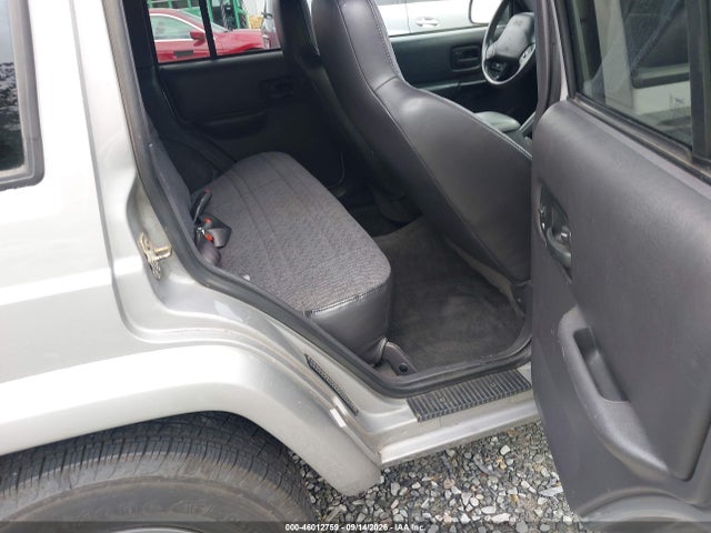 Продаж на аукціоні авто 2000 Jeep Cherokee Sport, vin: 1J4FF48S1YL218362, номер лоту: 46012759