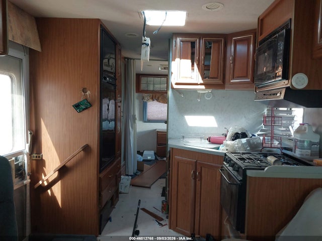 Aukcja sprzedaży 1997 Ford Econoline E450 Super Duty Cutwy  Rv, vin: 1FDLE40S1VHA22830, numer aukcji: 46012768