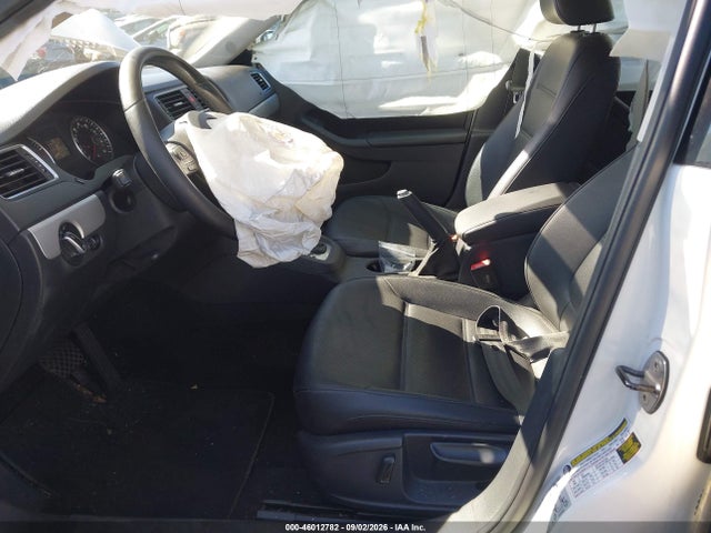 3VWD17AJ7EM227315 Volkswagen Jetta 1.8t Se