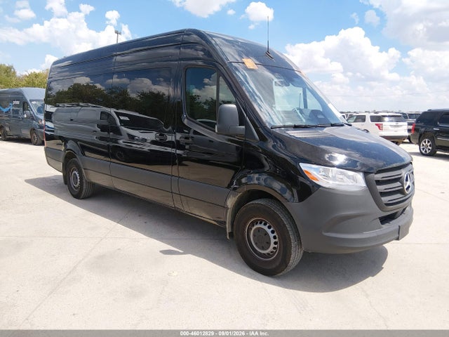 Mercedes-Benz Sprinter 2500 High Roof 4-cyl Diesel 2026 W1Z4KGHY9TT614134 main image