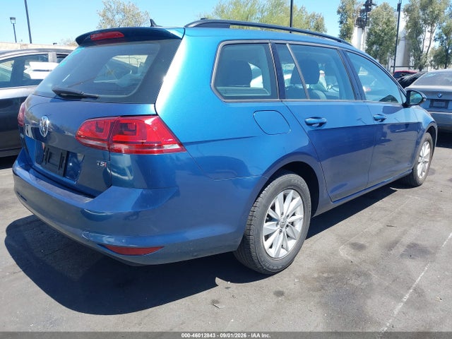 3VWC17AU3GM516944 Volkswagen Golf Sportwagen Tsi S 4-door