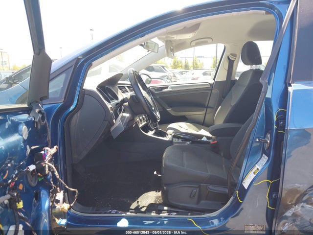 3VWC17AU3GM516944 Volkswagen Golf Sportwagen Tsi S 4-door
