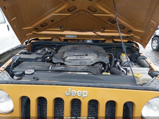 46012847 :رقم المزاد ، 1C4BJWDG2EL321804 vin ، 2014 Jeep Wrangler Unlimited Sport مزاد بيع