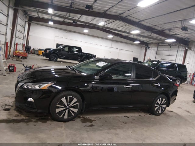 46012850 :رقم المزاد ، 1N4BL4DW0MN338860 vin ، 2021 Nissan Altima Sv Intelligent Awd مزاد بيع