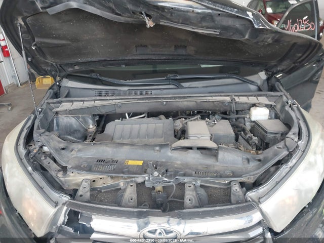 Aukcja sprzedaży 2015 Toyota Highlander Xle V6, vin: 5TDJKRFH5FS157822, numer aukcji: 46012950