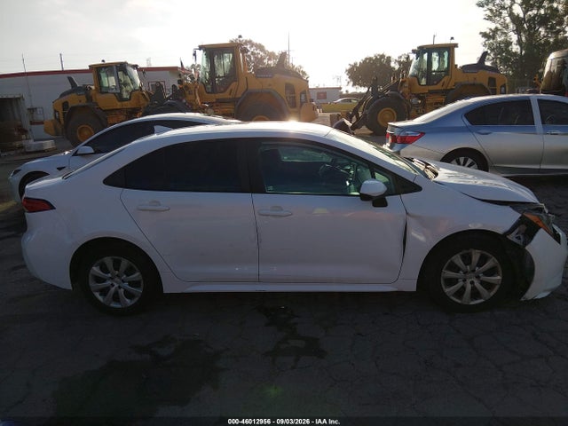 Toyota COROLLA LE 2020 5YFEPRAE5LP097898 Image 13