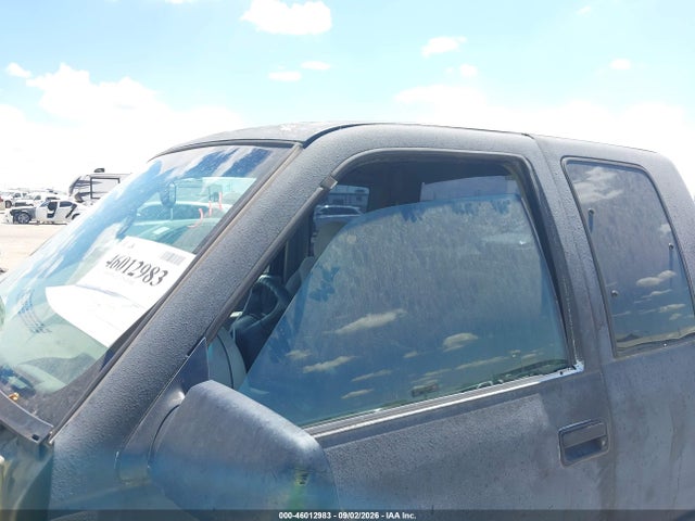 Продаж на аукціоні авто 1998 Chevrolet C/k 1500 Fleetside, vin: 2GCEK19RXW1185615, номер лоту: 46012983
