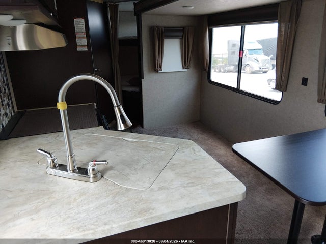 Продажа на аукционе авто 2017 Forest River Other, vin: 4X4TCKC25HX128518, номер лота: 46013028