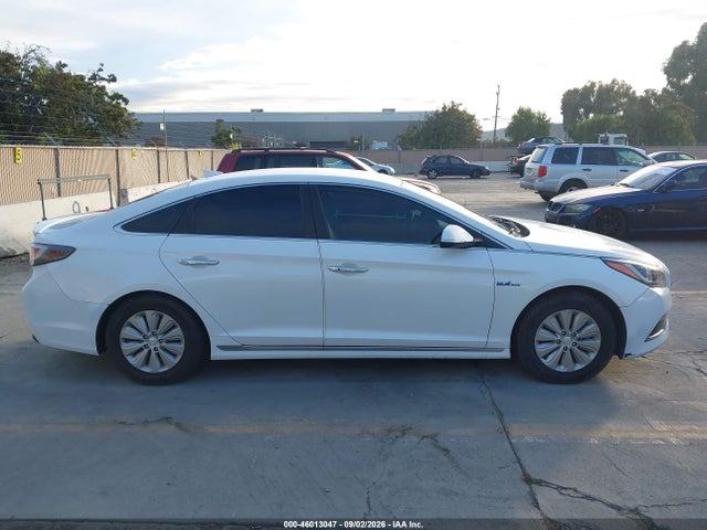 2017 Hyundai Sonata Hybrid Se მანქანა იყიდება აუქციონზე, vin: KMHE24L16HA059230, აუქციონის ნომერი: 46013047