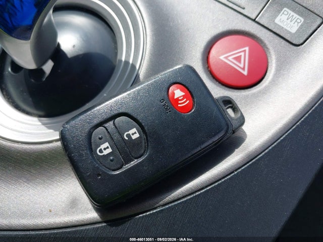 Продажа на аукционе авто 2013 Toyota Prius Two, vin: JTDKN3DU9D5634117, номер лота: 46013051