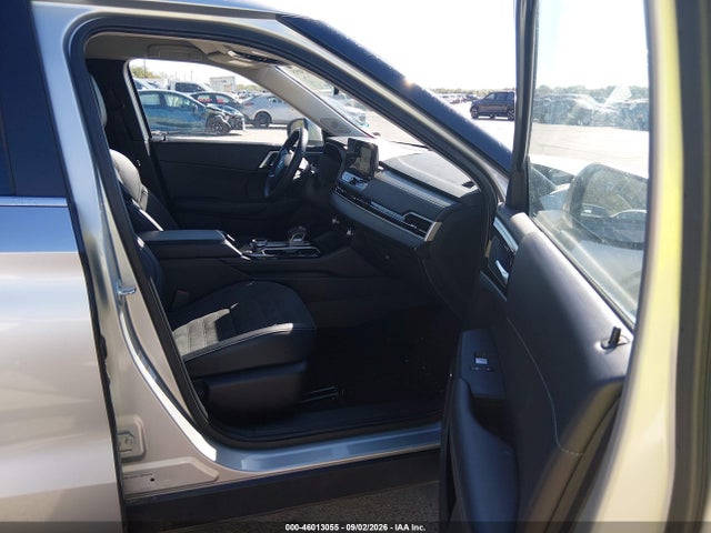 46013055 :رقم المزاد ، JA4J4VA83SZ035294 vin ، 2025 Mitsubishi Outlander Se 2.5 S-awc/trail Edition S-awc مزاد بيع