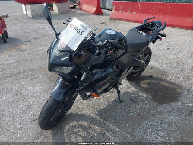 Honda Cbr500 Ra-abs 2015 MLHPC4402F5200278 Image 2