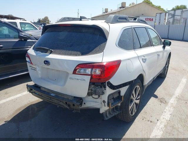 2018 Subaru Outback 2.5i Limited მანქანა იყიდება აუქციონზე, vin: 4S4BSANC4J3266581, აუქციონის ნომერი: 46013092