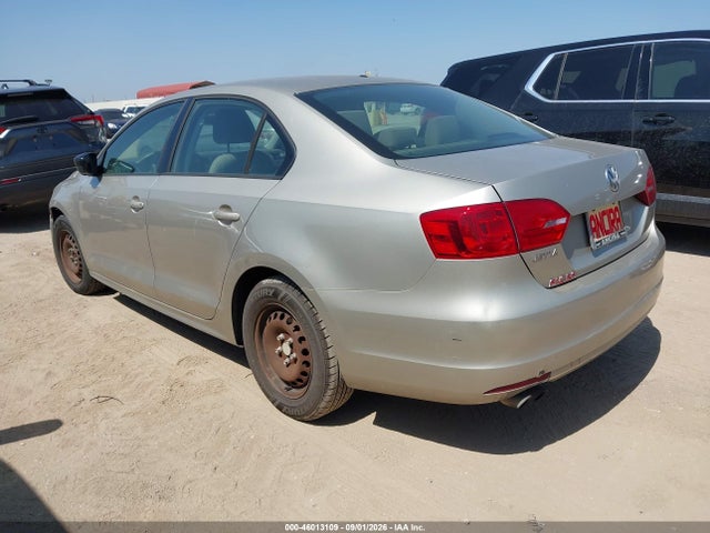 2014 Volkswagen Jetta 2.0l S მანქანა იყიდება აუქციონზე, vin: 3VW1K7AJ4EM279095, აუქციონის ნომერი: 46013109