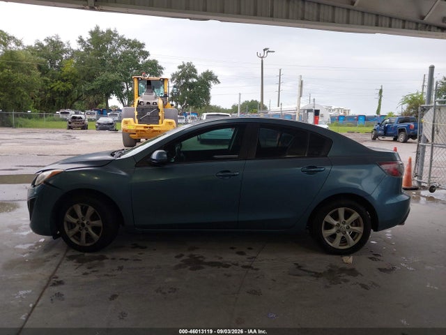 46013119 :رقم المزاد ، JM1BL1VFXB1471069 vin ، 2011 Mazda Mazda3 I Touring مزاد بيع