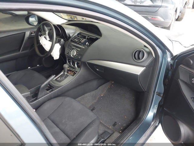 46013119 :رقم المزاد ، JM1BL1VFXB1471069 vin ، 2011 Mazda Mazda3 I Touring مزاد بيع