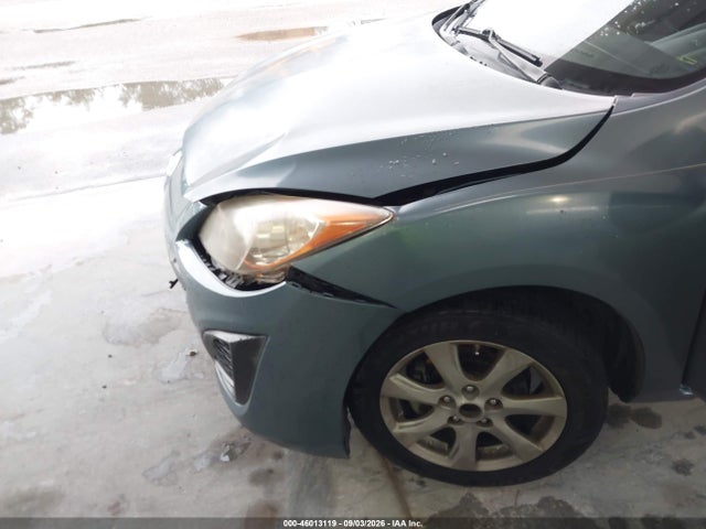 46013119 :رقم المزاد ، JM1BL1VFXB1471069 vin ، 2011 Mazda Mazda3 I Touring مزاد بيع