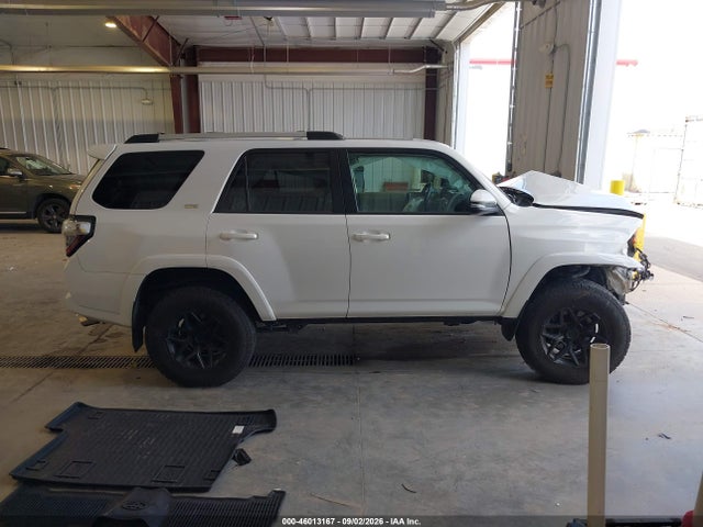 Toyota 4runner Sr5 Premium 2019 JTEBU5JR6K5736949 Image 14