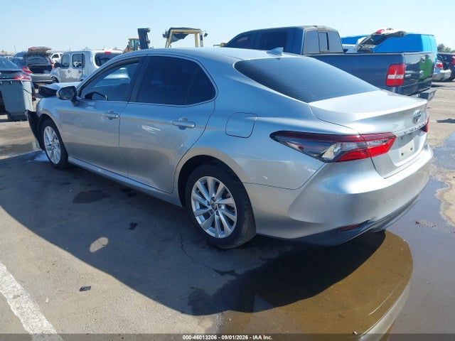 Toyota CAMRY LE 2023 4T1C11AK1PU759030 Image 3