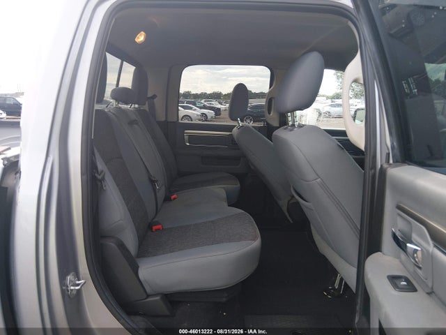 Продаж на аукціоні авто 2019 Ram 1500 Classic Lone Star  4x2 5'7 Box, vin: 1C6RR6LT2KS666586, номер лоту: 46013222