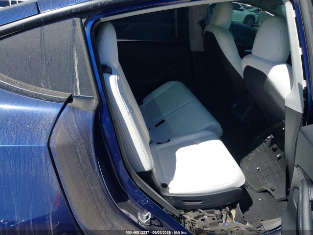46013237 :رقم المزاد ، 7SAYGAEE3RF023637 vin ، 2024 Tesla Model Y Long Range Dual Motor All-wheel Drive مزاد بيع