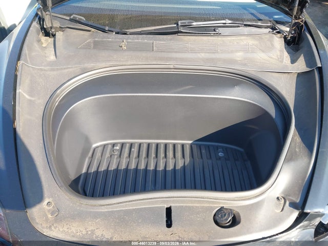 Продажа на аукционе авто 2025 Tesla Model 3 Long Range Rear-wheel Drive/standard Rear-wheel Drive, vin: 5YJ3E1EA3SF984089, номер лота: 46013239