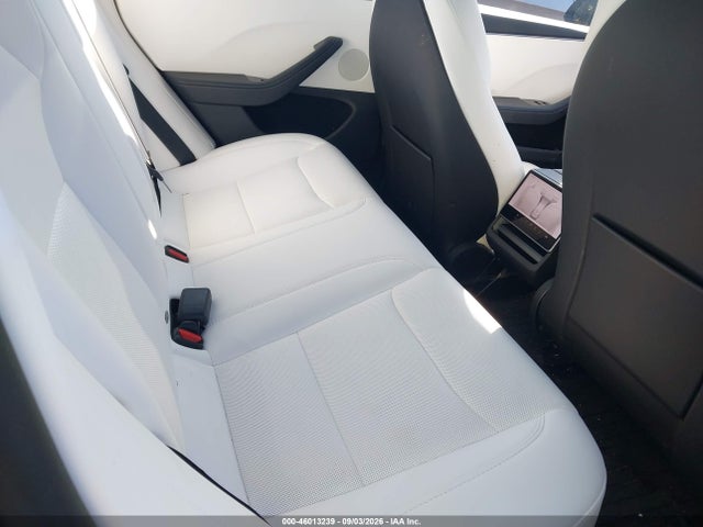 Продажа на аукционе авто 2025 Tesla Model 3 Long Range Rear-wheel Drive/standard Rear-wheel Drive, vin: 5YJ3E1EA3SF984089, номер лота: 46013239