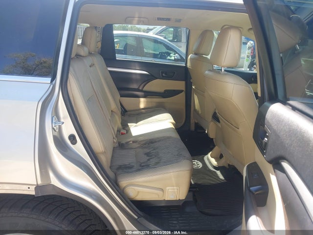 5TDBKRFH9GS309493 Toyota Highlander Le Plus V6