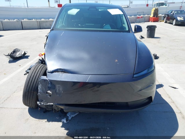 Tesla Model Y 2026 7SAYGDEE9TA650364 Image 12