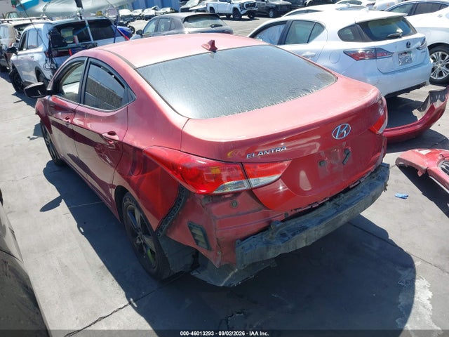 Продажа на аукционе авто 2013 Hyundai Elantra Gls, vin: KMHDH4AE0DU590724, номер лота: 46013293