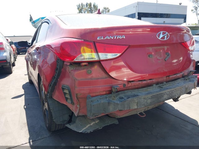 Продажа на аукционе авто 2013 Hyundai Elantra Gls, vin: KMHDH4AE0DU590724, номер лота: 46013293