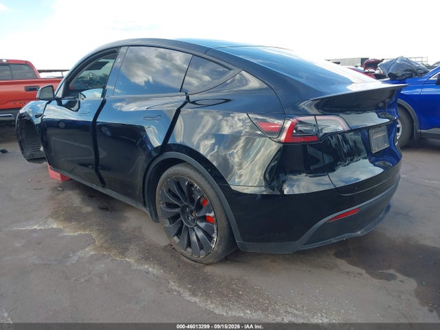 46013299 :رقم المزاد ، 7SAYGDEF0PF814554 vin ، 2023 Tesla Model Y Performance Dual Motor All-wheel Drive مزاد بيع