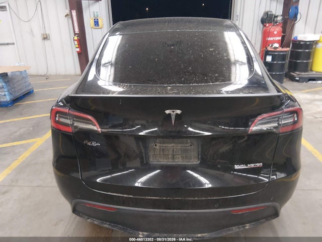 2021 Tesla Model Y Performance Dual Motor All-wheel Drive მანქანა იყიდება აუქციონზე, vin: 5YJYGDEF4MF137730, აუქციონის ნომერი: 46013302