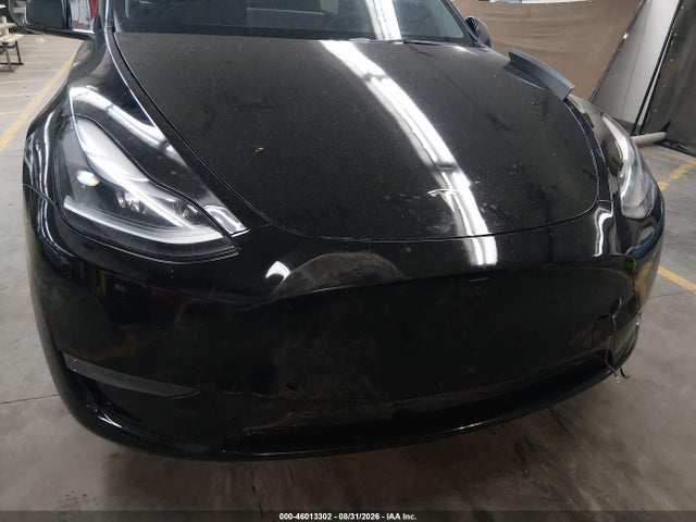 2021 Tesla Model Y Performance Dual Motor All-wheel Drive მანქანა იყიდება აუქციონზე, vin: 5YJYGDEF4MF137730, აუქციონის ნომერი: 46013302