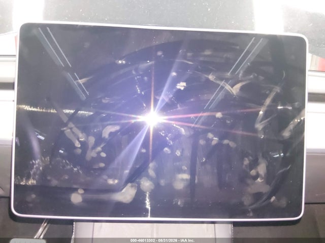 2021 Tesla Model Y Performance Dual Motor All-wheel Drive მანქანა იყიდება აუქციონზე, vin: 5YJYGDEF4MF137730, აუქციონის ნომერი: 46013302