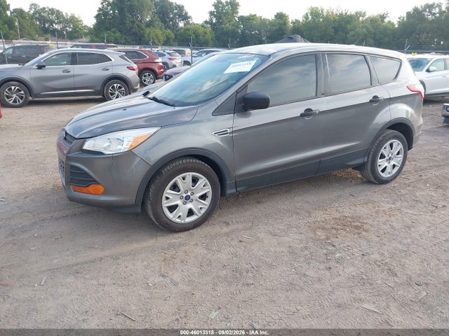 Ford ESCAPE S 2014 1FMCU0F71EUE28855 Image 2