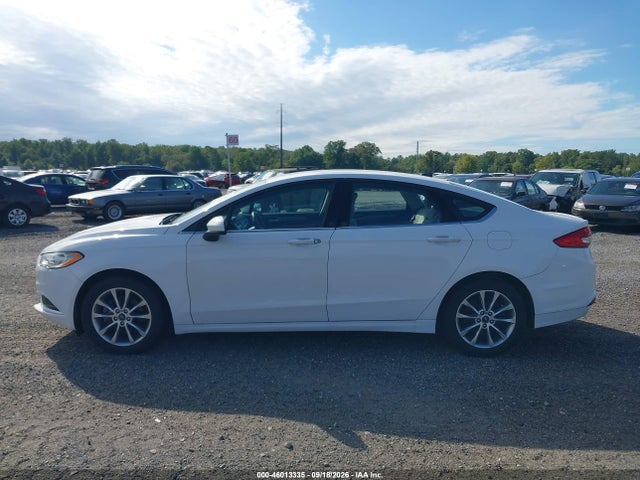 46013335 :رقم المزاد ، 3FA6P0G70HR175942 vin ، 2017 Ford Fusion S مزاد بيع
