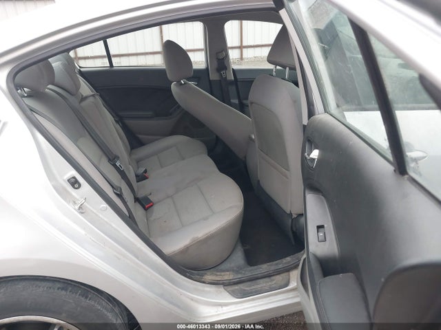 KIA FORTE LX 2016 KNAFX4A61G5533548 Image 8