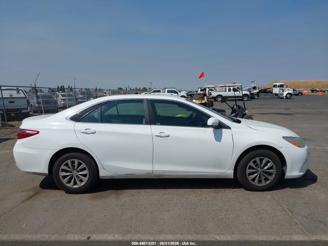 Toyota CAMRY LE 2017 4T1BF1FK5HU637956 Image 14