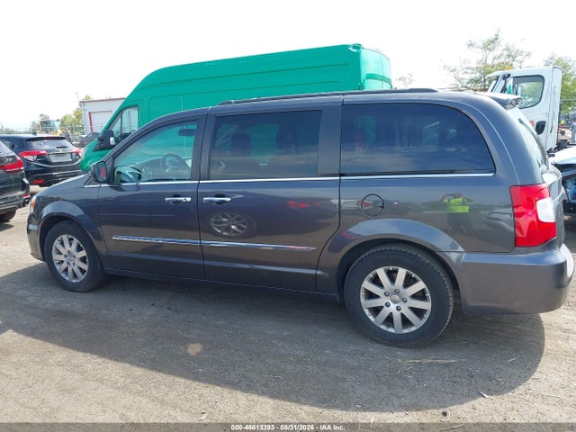 46013393 :رقم المزاد ، 2C4RC1BGXGR127370 vin ، 2016 Chrysler Town & Country Touring مزاد بيع