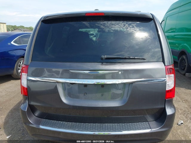 46013393 :رقم المزاد ، 2C4RC1BGXGR127370 vin ، 2016 Chrysler Town & Country Touring مزاد بيع