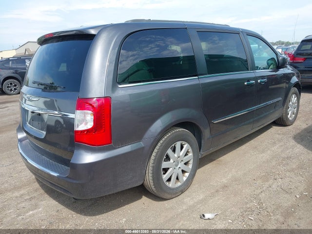 46013393 :رقم المزاد ، 2C4RC1BGXGR127370 vin ، 2016 Chrysler Town & Country Touring مزاد بيع