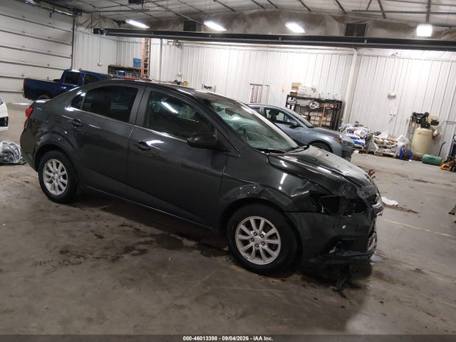 46013398 :رقم المزاد ، 1G1JD5SBXL4140938 vin ، 2020 Chevrolet Sonic Fwd  Lt مزاد بيع